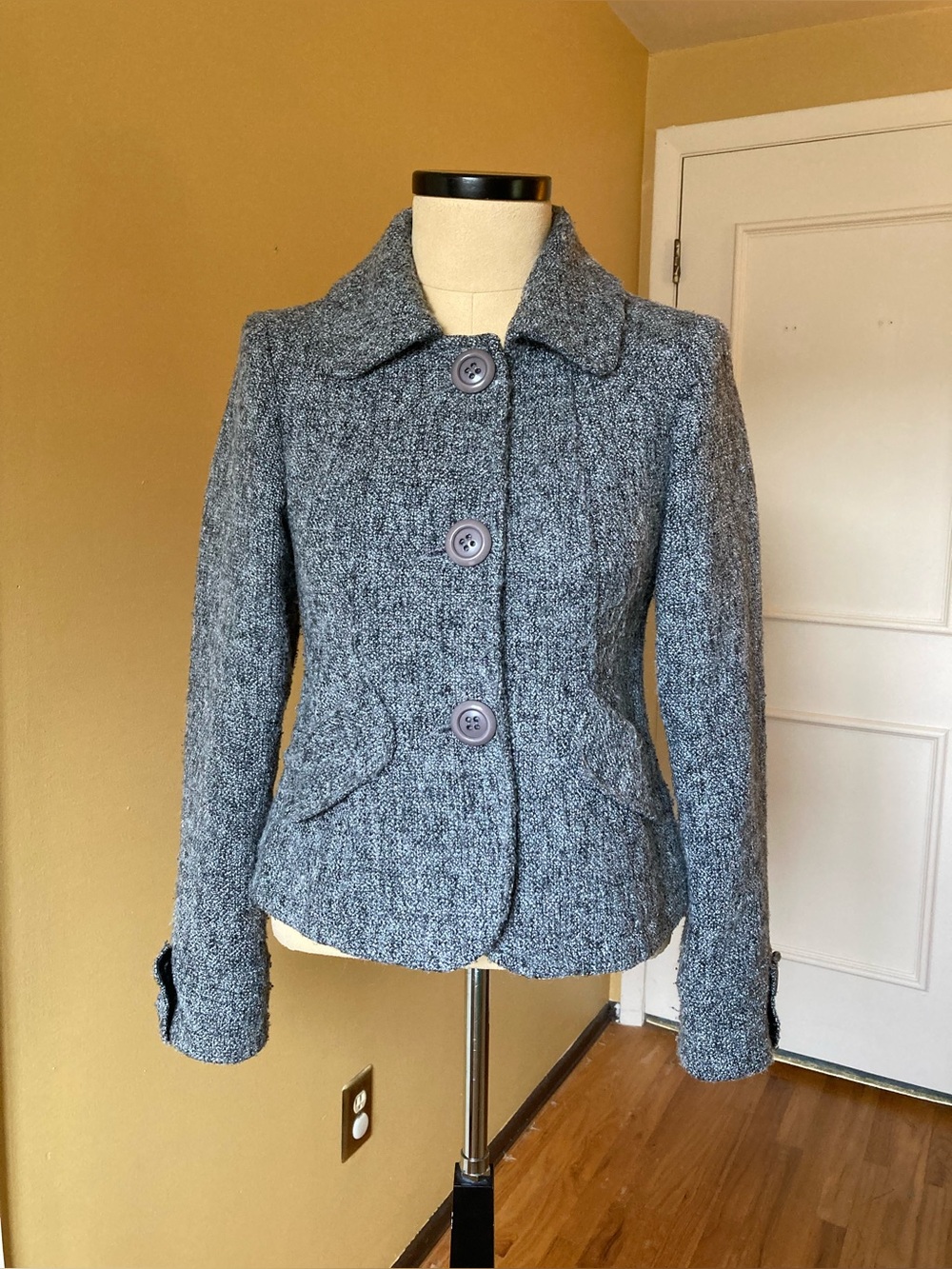 ambition Women's Gray Tweed Blazer Jacket